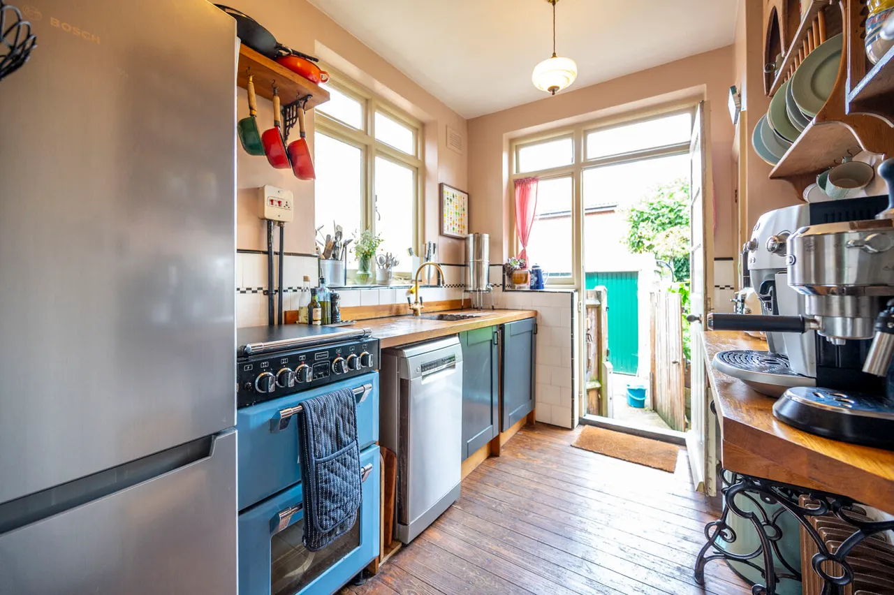 London, E17, photo 10