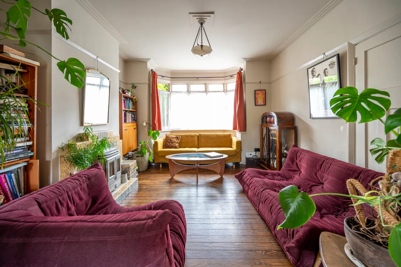 London, E17, photo 4