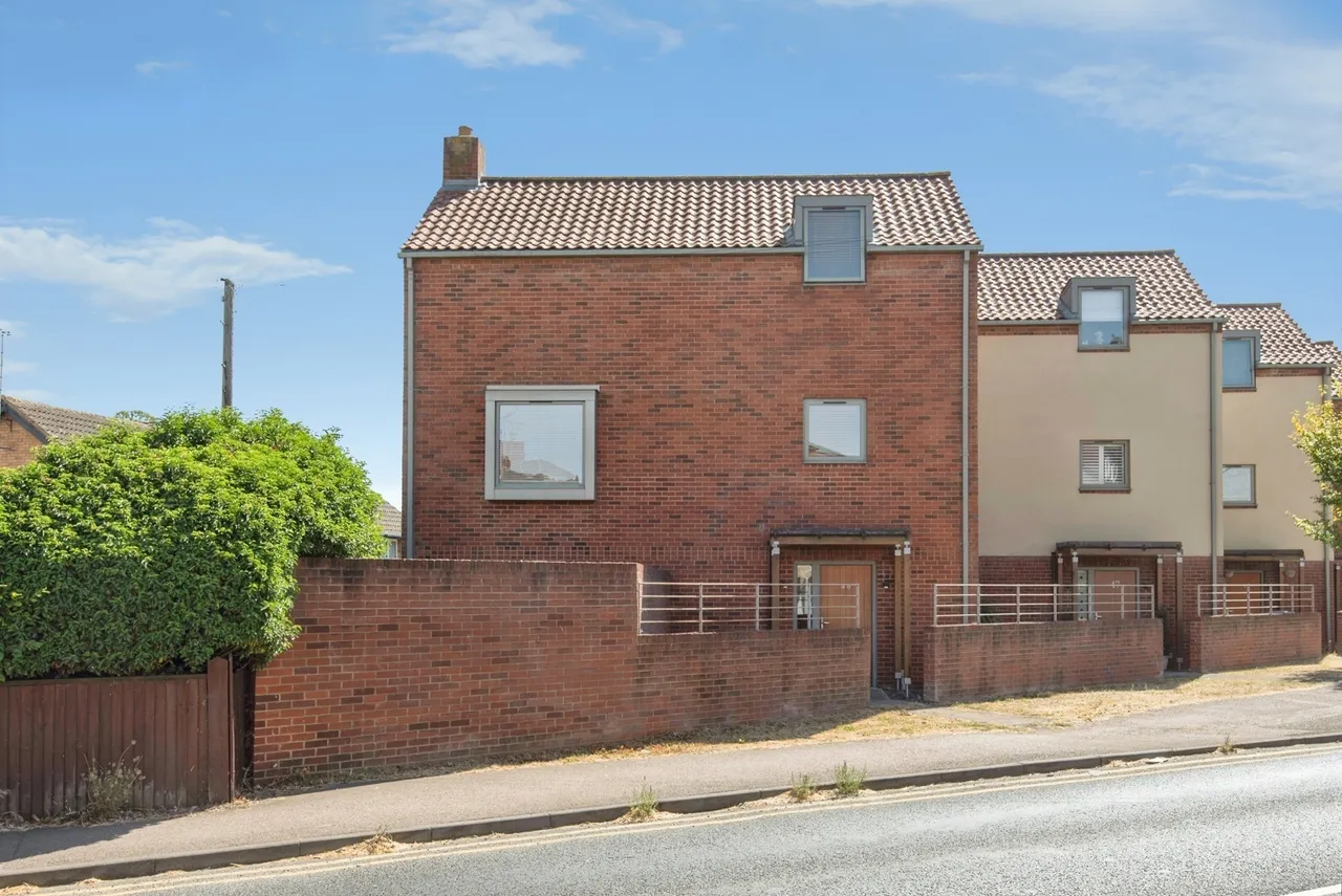3 bed property for sale — Upper Tilehouse Street, Hitchin, Hertfordshire, SG5