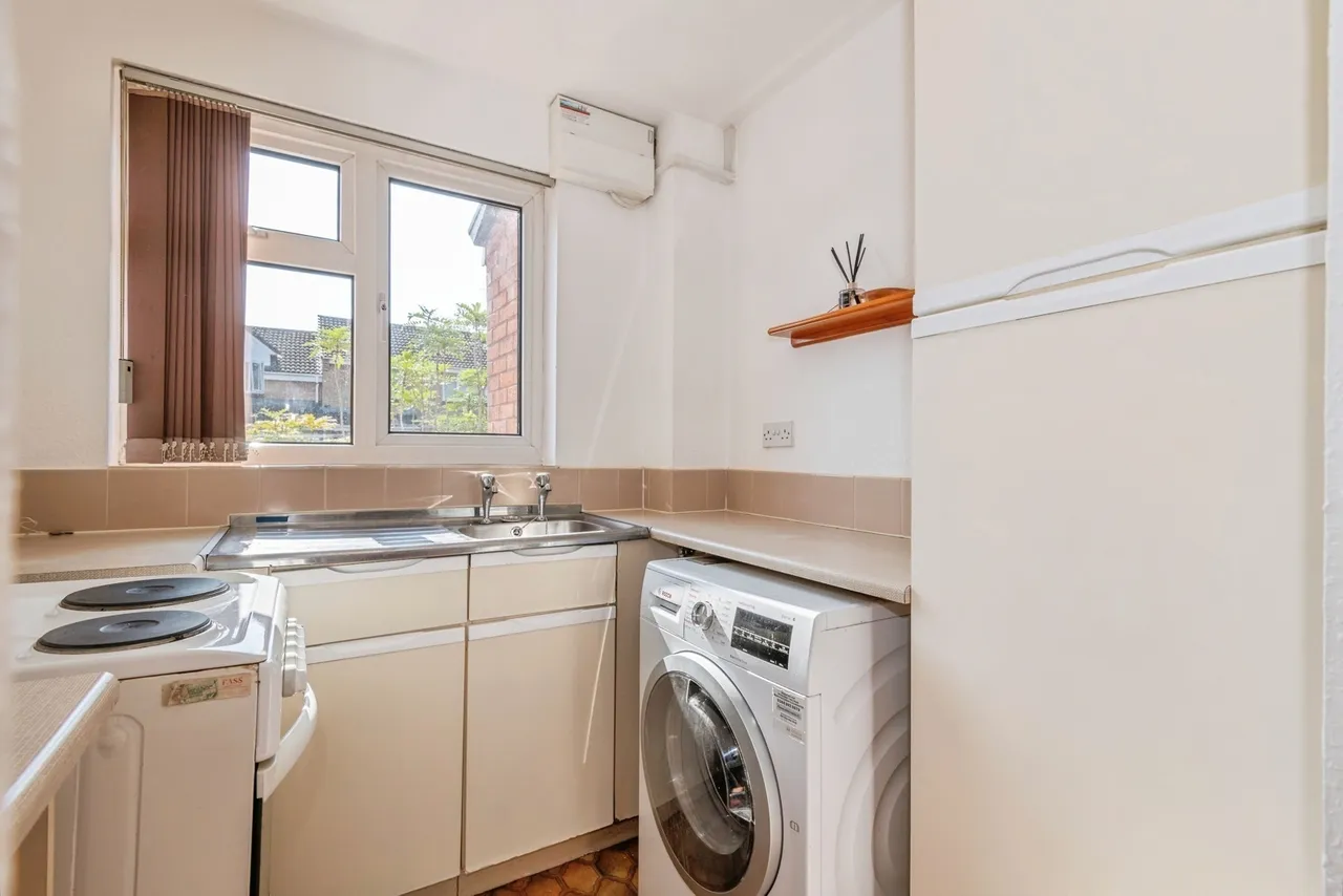 Allington Close, Taunton, TA1, photo 7
