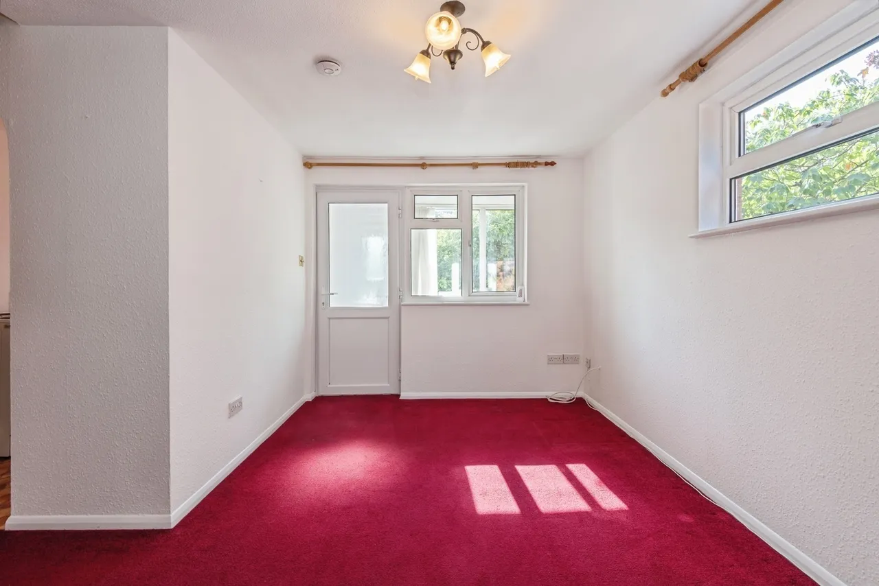 Allington Close, Taunton, TA1, photo 5