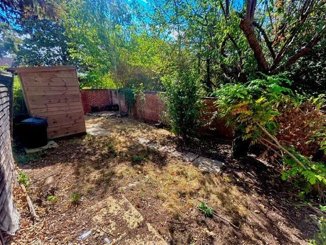 Allington Close, Taunton, TA1, photo 3