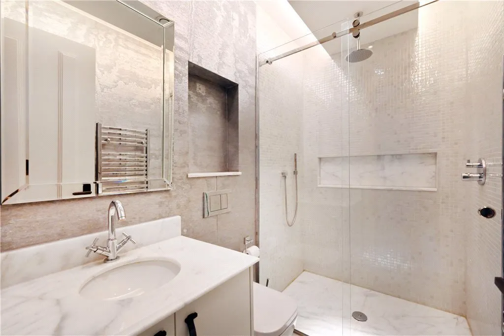 Portman Square, Marylebone, W1H, photo 22