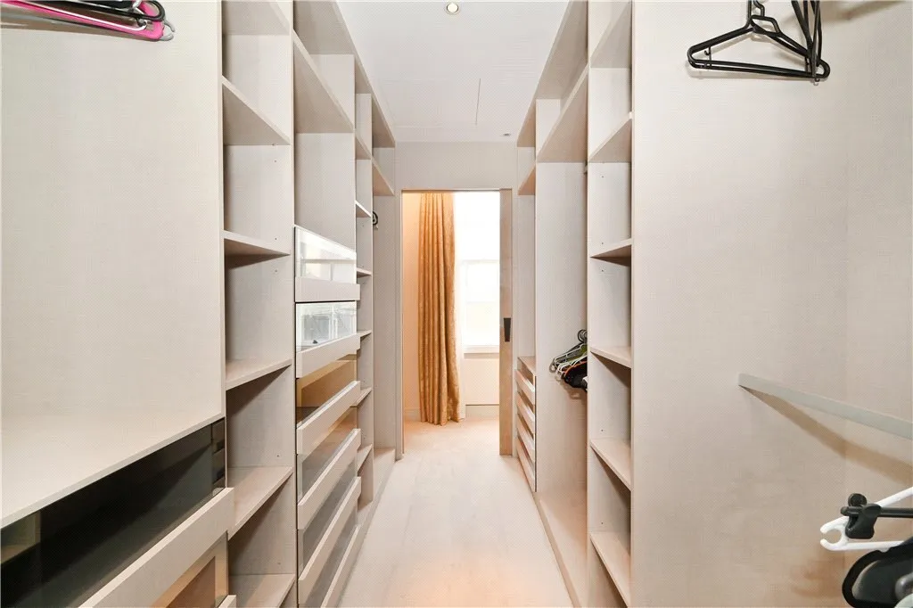 Portman Square, Marylebone, W1H, photo 9