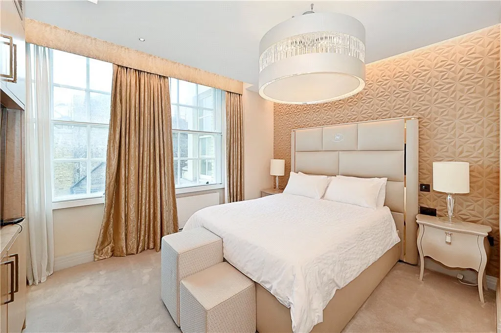 Portman Square, Marylebone, W1H, photo 5