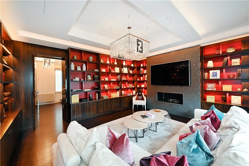 Portman Square, Marylebone, W1H, photo 19