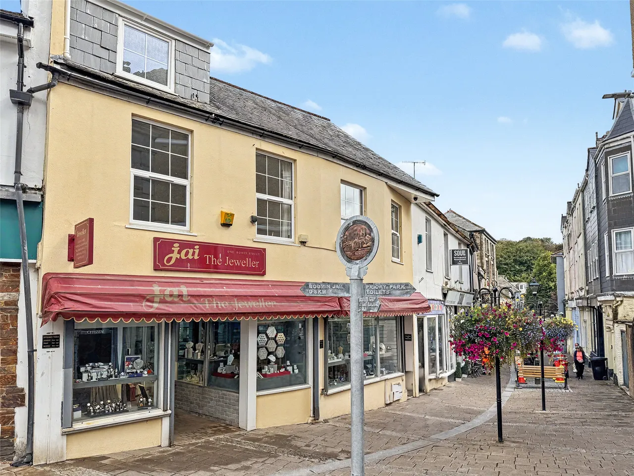 2 bed house for sale, Honey Street, Bodmin, PL31