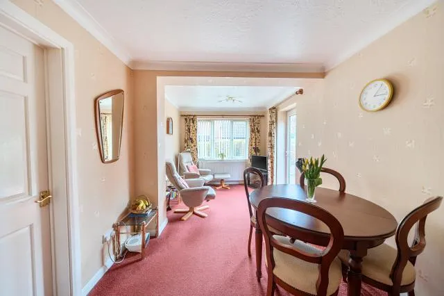 Yeftly Drive, Sandford-On-Thames, OX4, photo 5