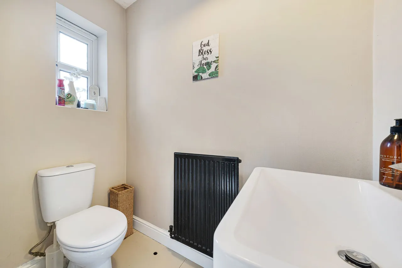 Roscommon Way, Widnes, Widnes, WA8 9SB, photo 8