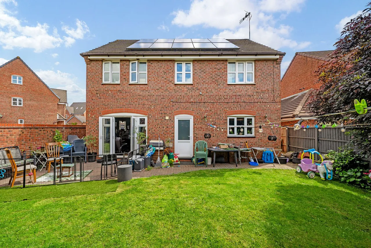 Roscommon Way, Widnes, Widnes, WA8 9SB, photo 15