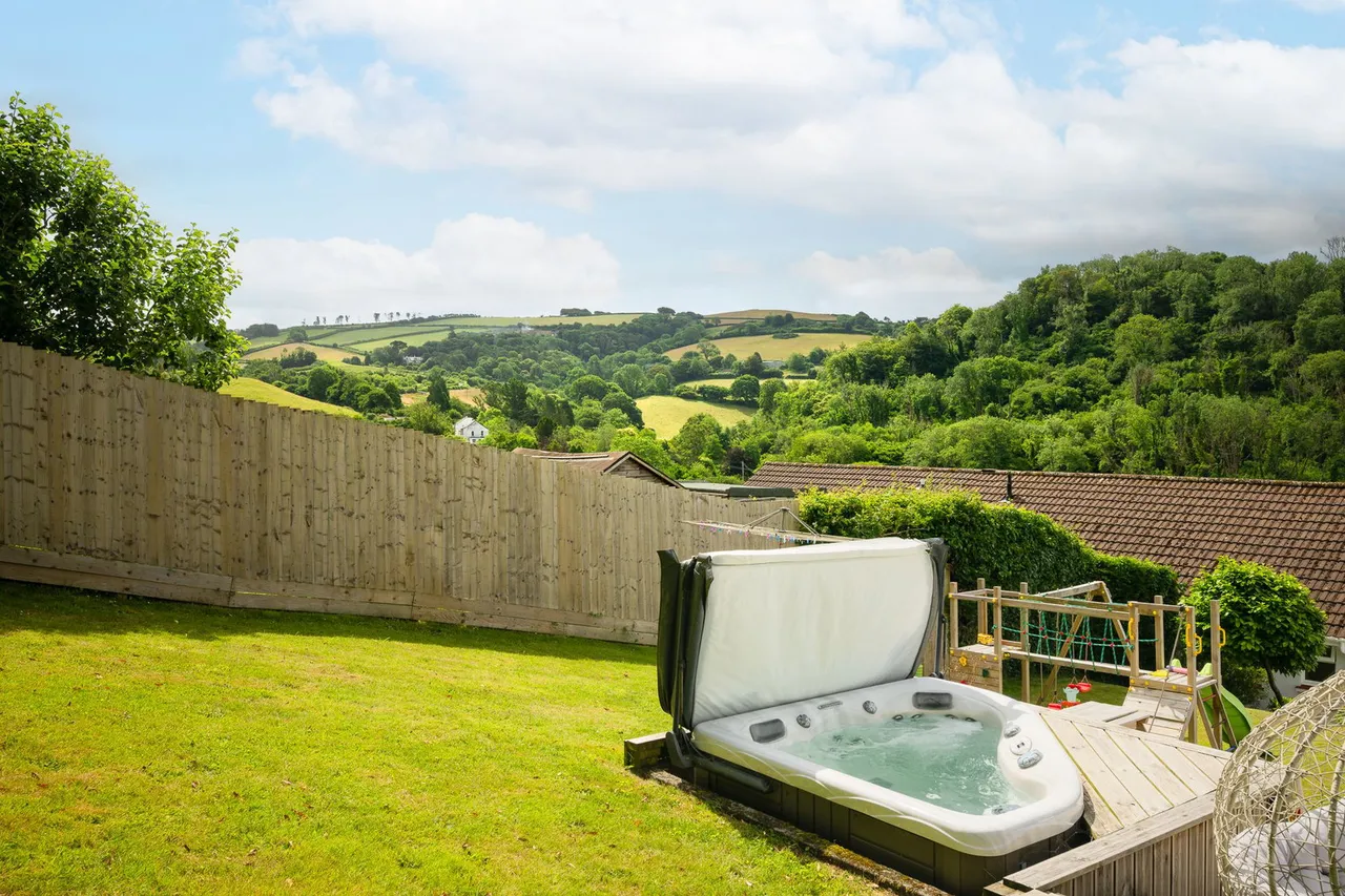 Buzzacott Lane, Combe Martin, EX34, photo 18