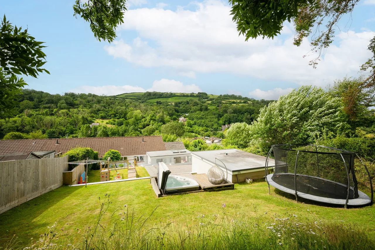 Buzzacott Lane, Combe Martin, EX34, photo 19