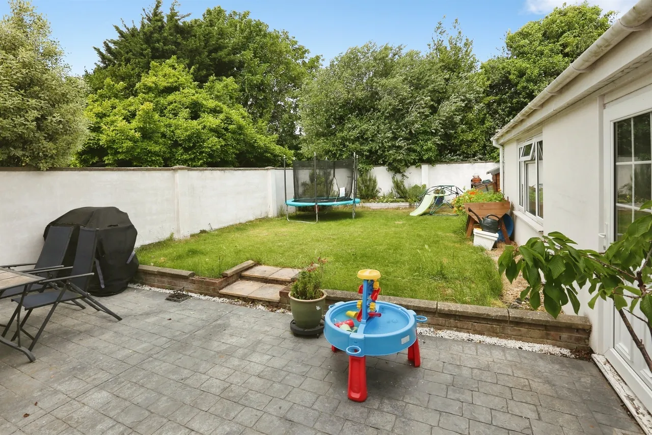 Grove Avenue, Gosport, PO12, photo 20