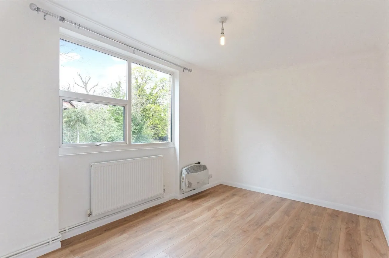 Queens Road, Weybridge, Surrey, KT13, photo 9