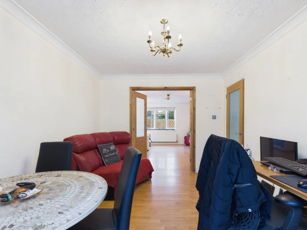 Wickham Road, Lower Earley, RG6, photo 6