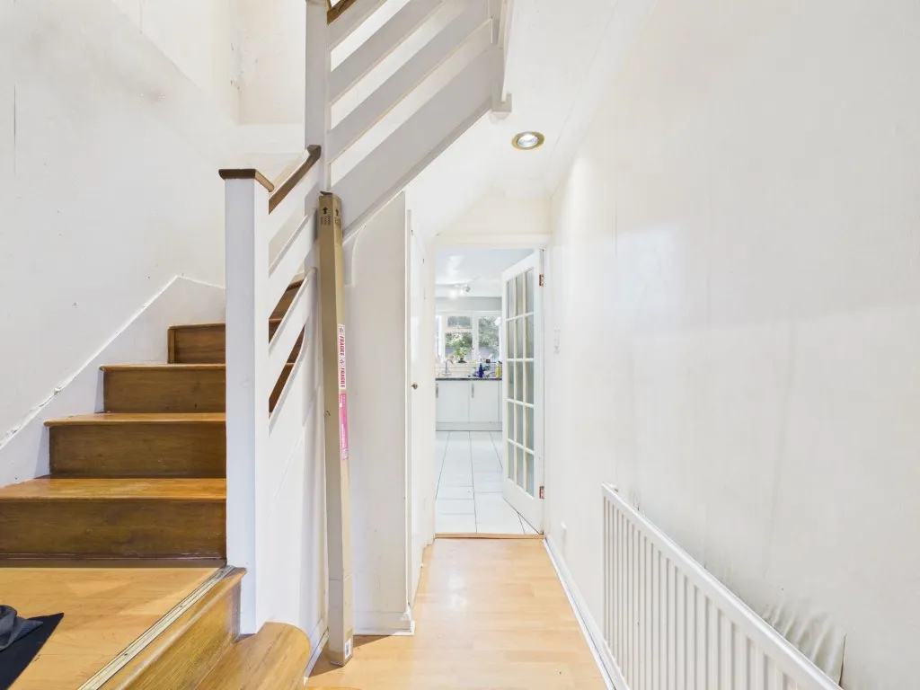 Wickham Road, Lower Earley, RG6, photo 2