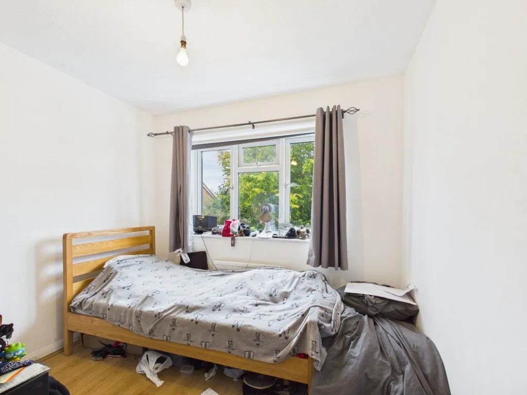 Wickham Road, Lower Earley, RG6, photo 13