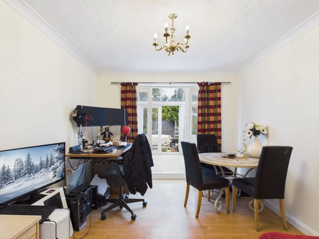 Wickham Road, Lower Earley, RG6, photo 7