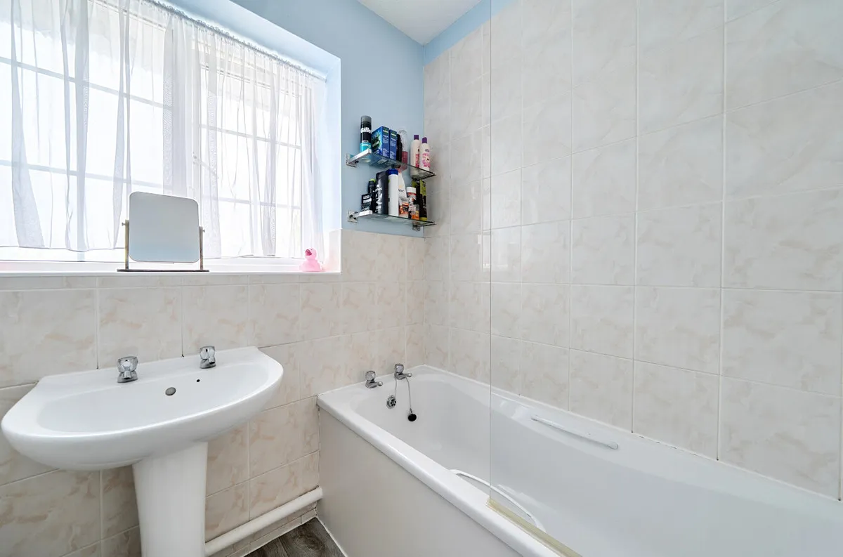 Billingshurst, RH14 9PX, photo 9