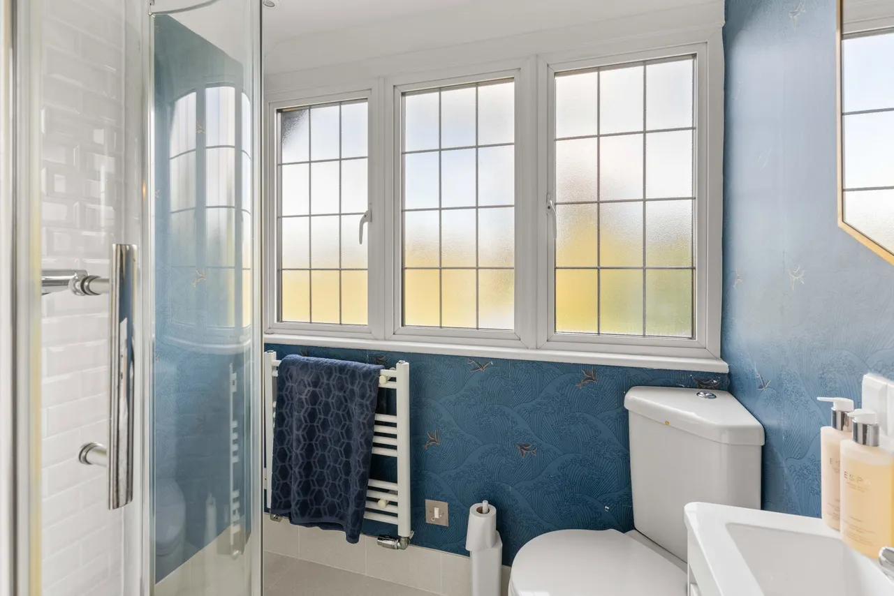 Roundwood Avenue, Hutton Mount, CM13, photo 67