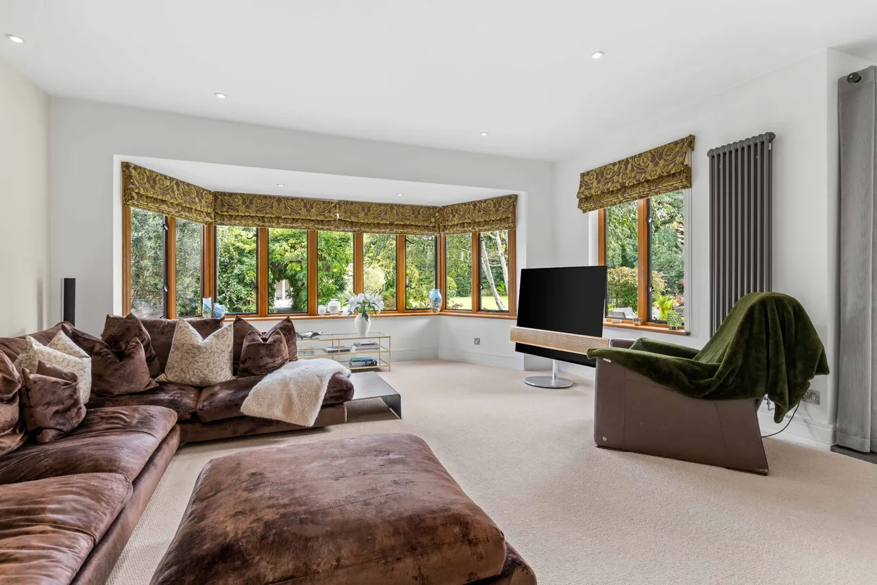 Roundwood Avenue, Hutton Mount, CM13, photo 27