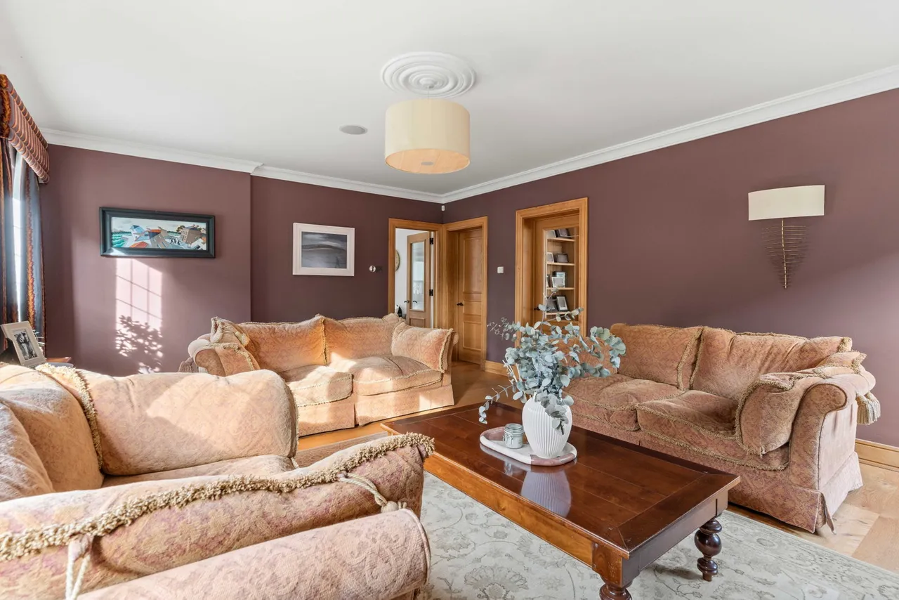 Roundwood Avenue, Hutton Mount, CM13, photo 30