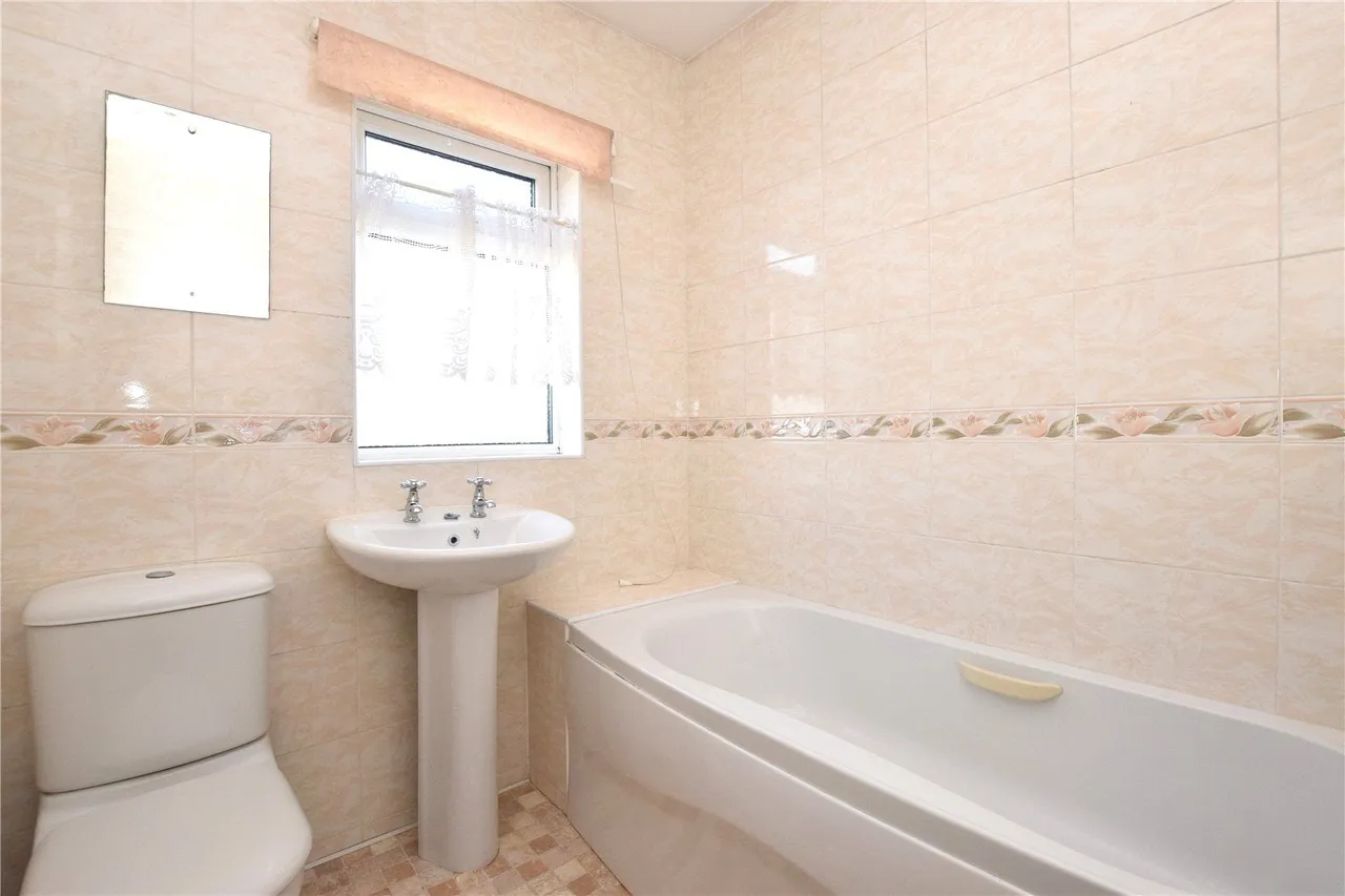 Selby Road, Leeds, LS15, photo 5