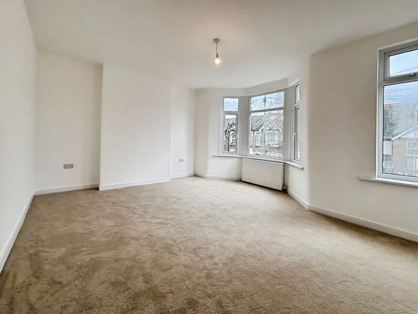 Wanlip Road, London, E13, photo 4