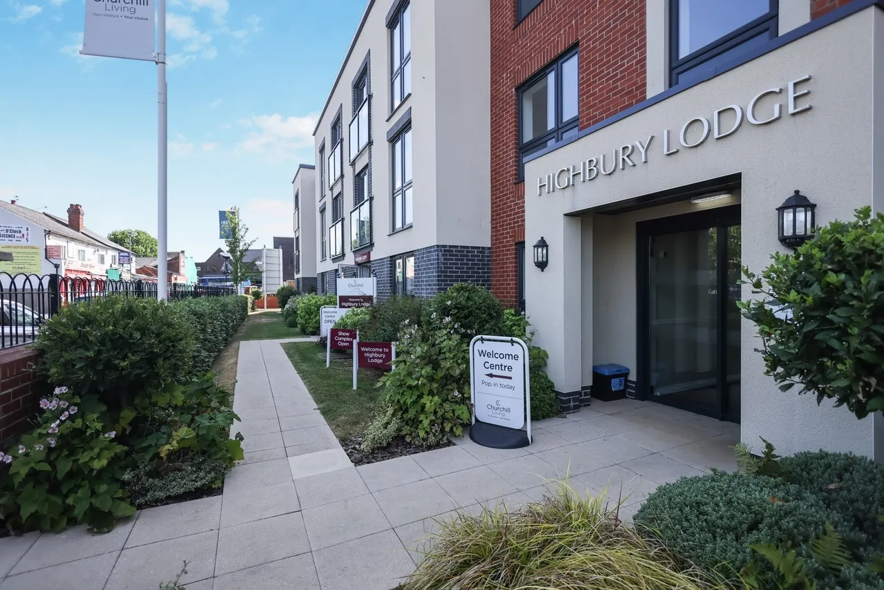 Silver Street, Birmingham, B14, photo 17
