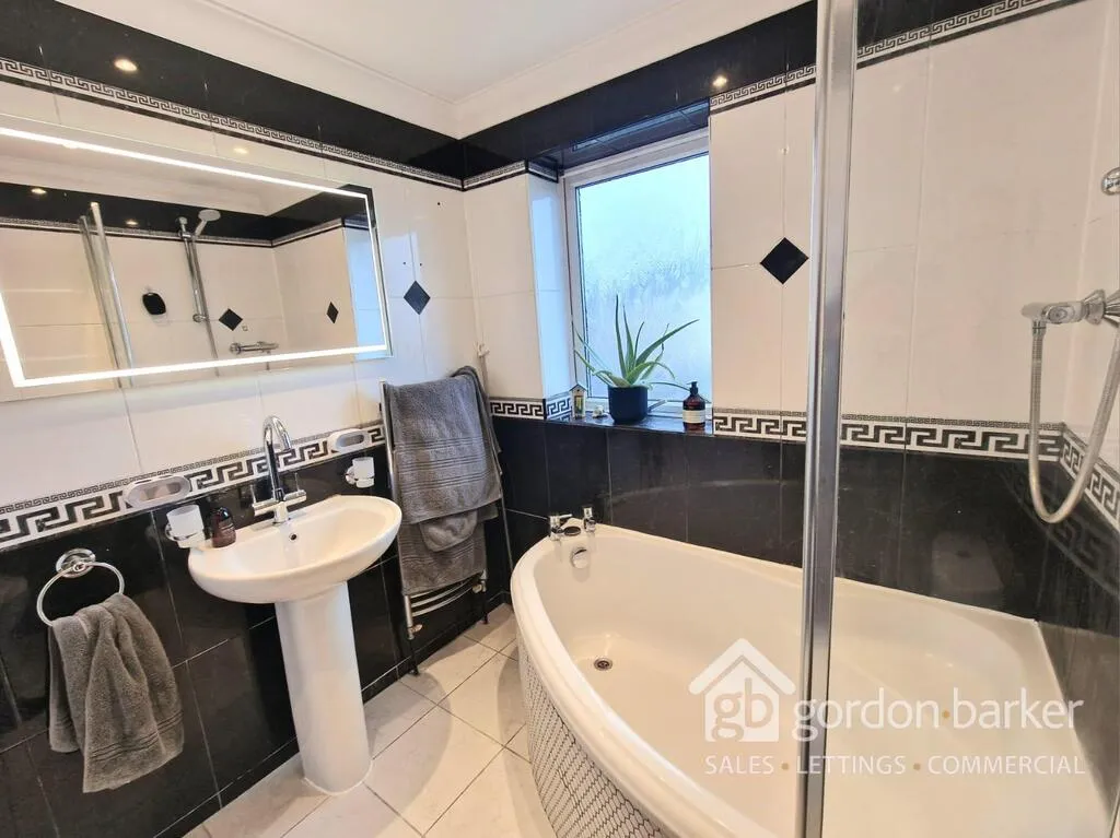 Claremont Avenue, Bournemouth, BH9 3EZ, photo 22