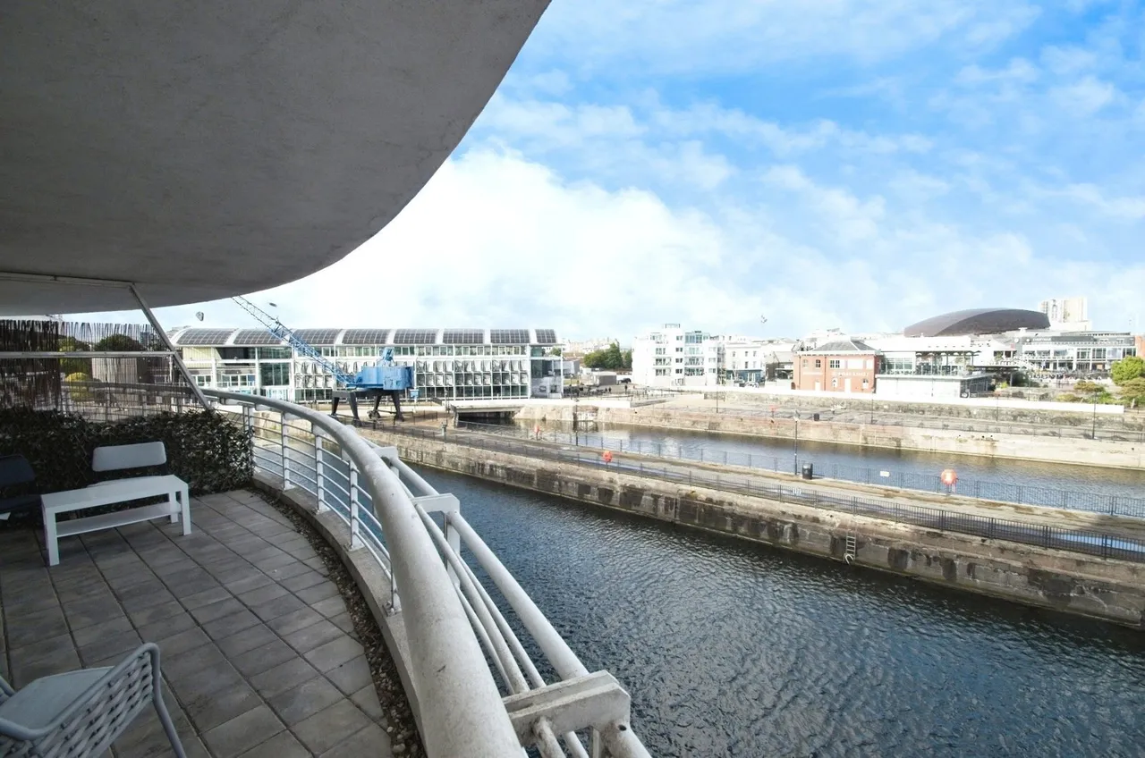 Havannah Street, Cardiff, CF10, photo 6