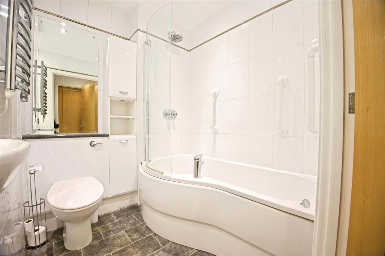 Havannah Street, Cardiff, CF10, photo 8