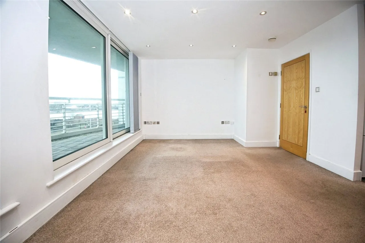 Havannah Street, Cardiff, CF10, photo 7