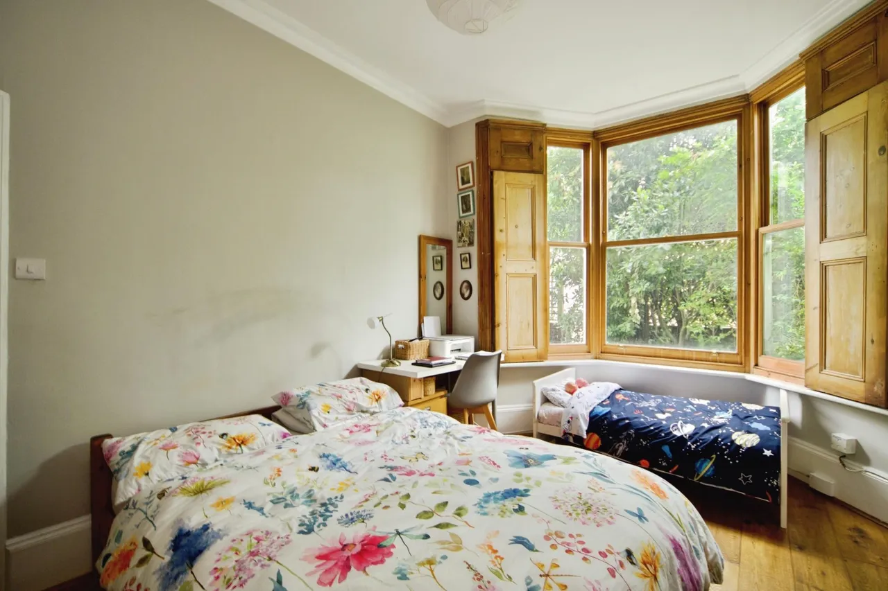 Park Road, London, N8, photo 18