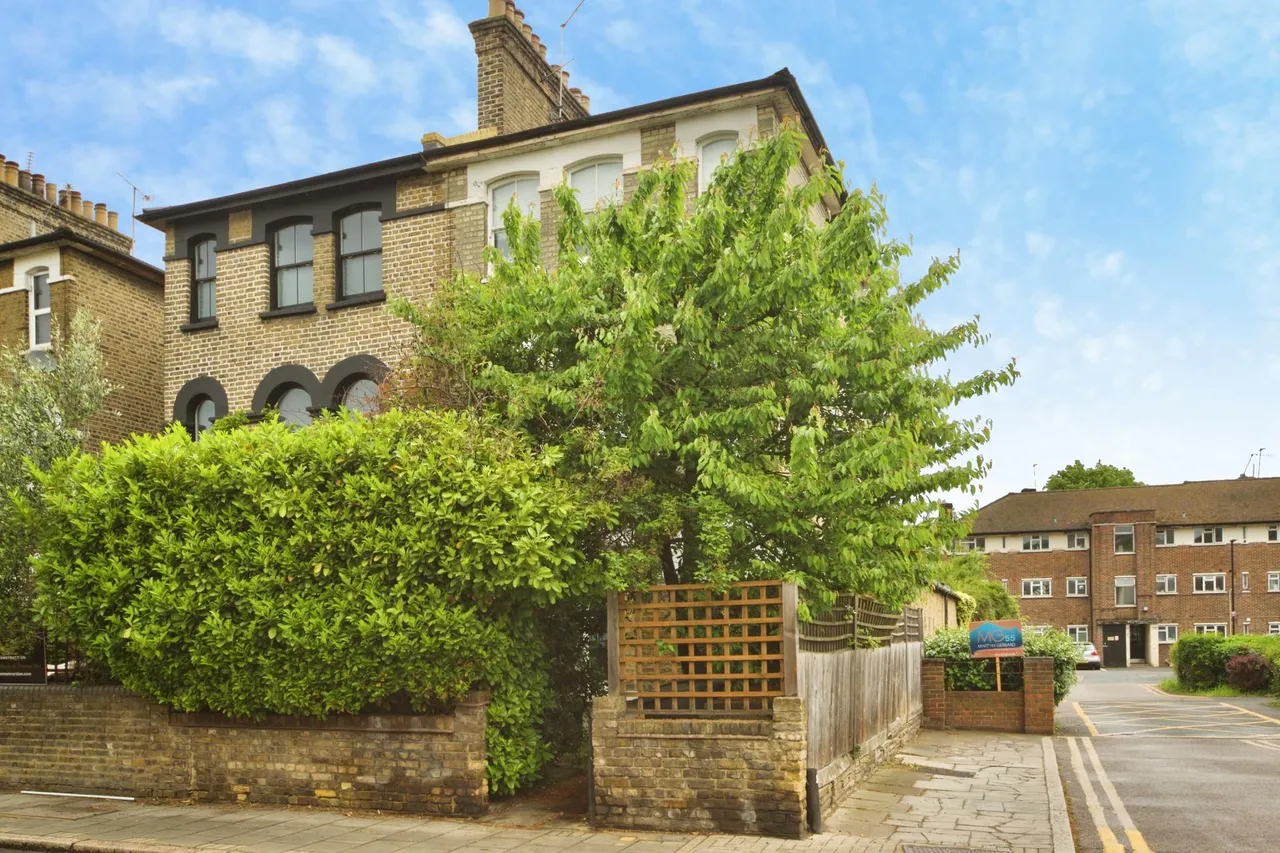 Park Road, London, N8, photo 23