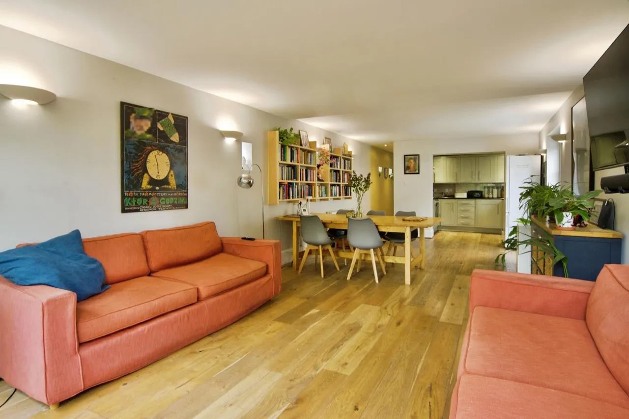 Park Road, London, N8, photo 11