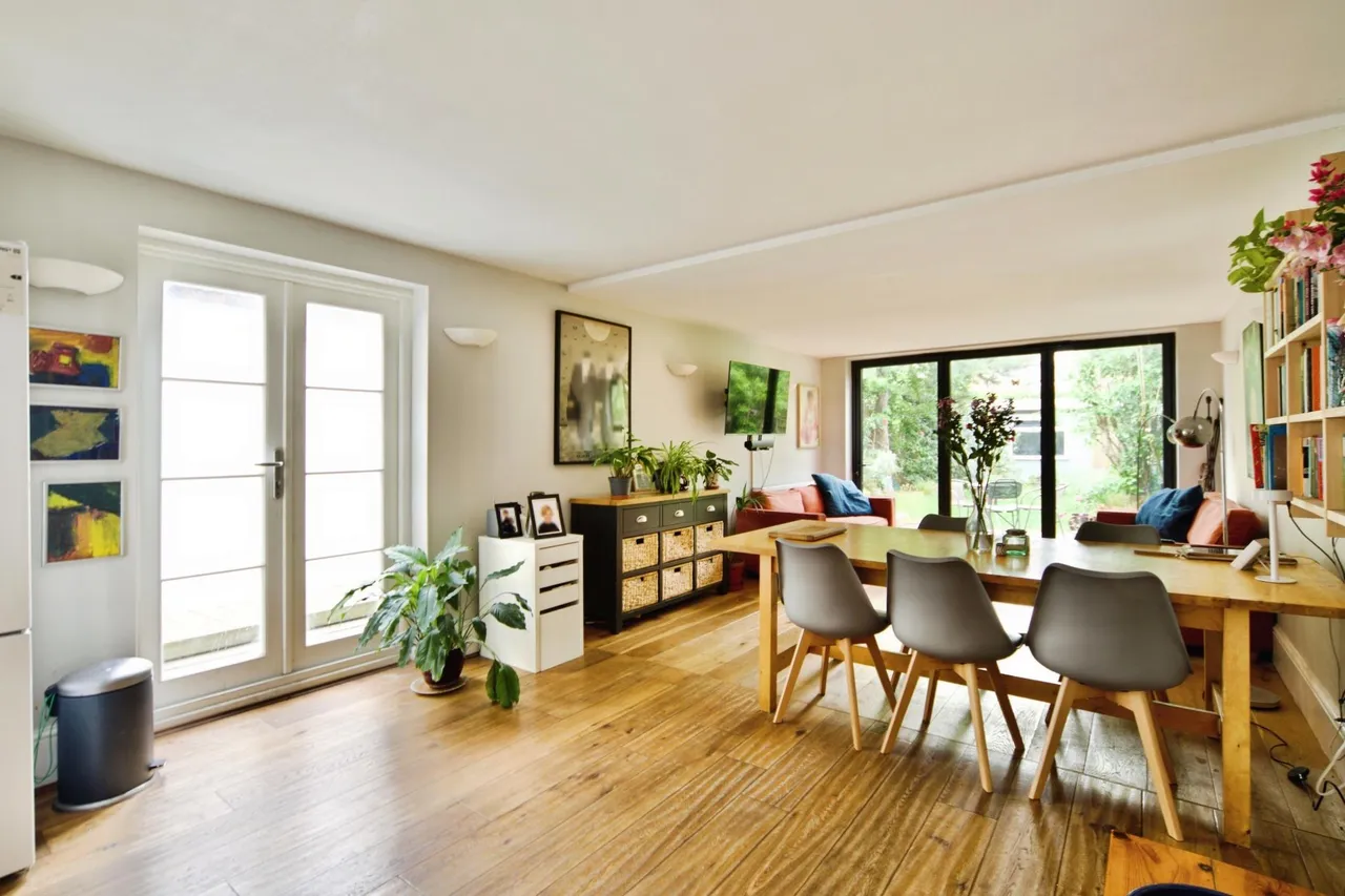 Park Road, London, N8, photo 12