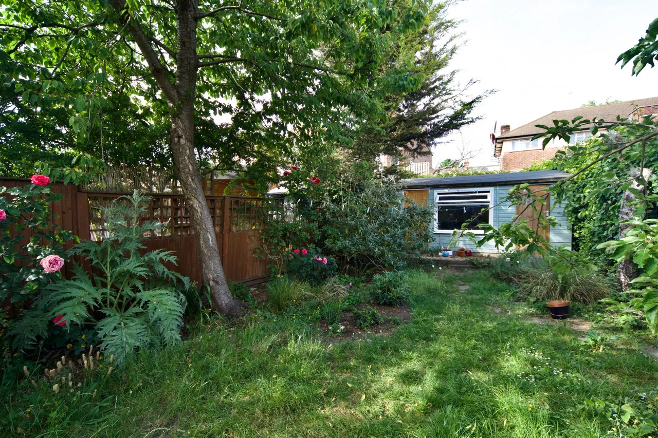 Park Road, London, N8, photo 8