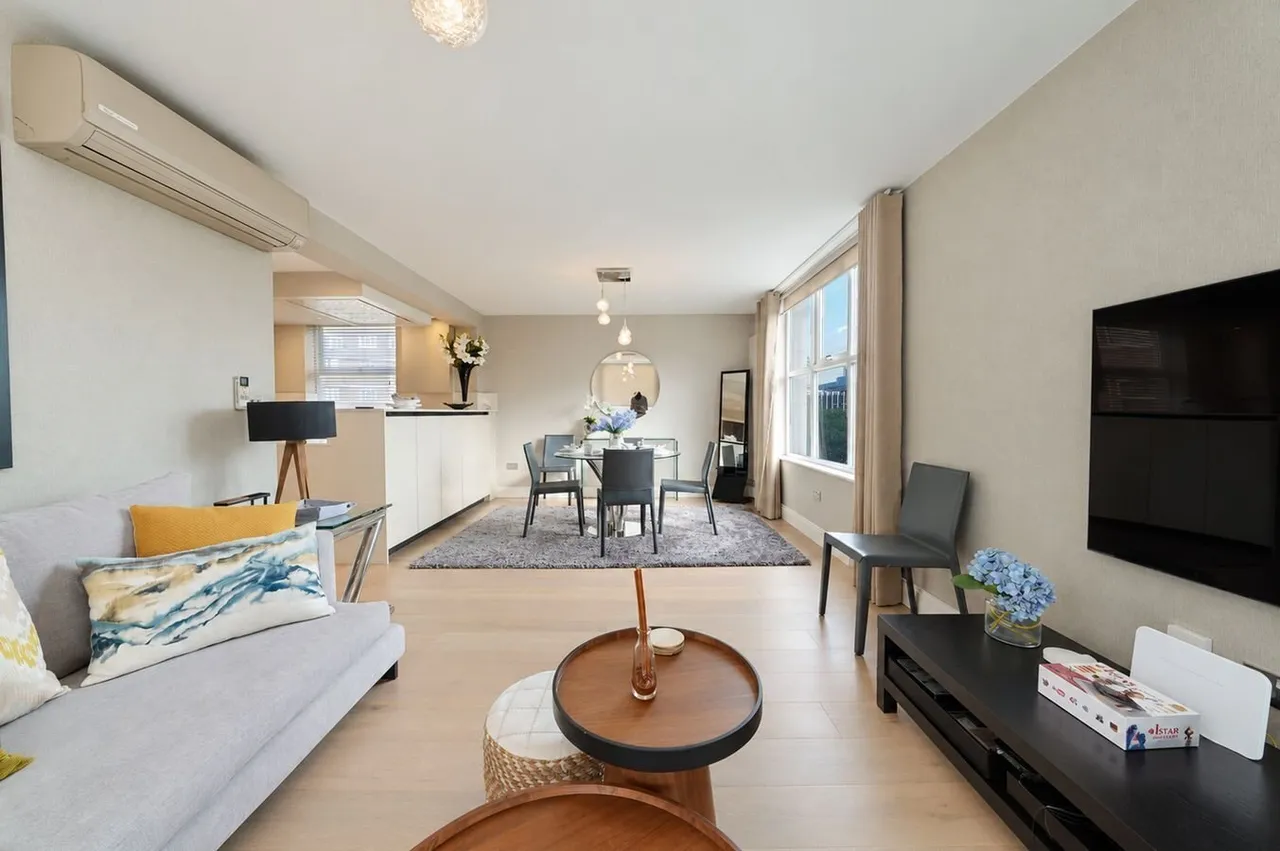 Boydell Court, St. John's Wood Park, NW8, photo 8