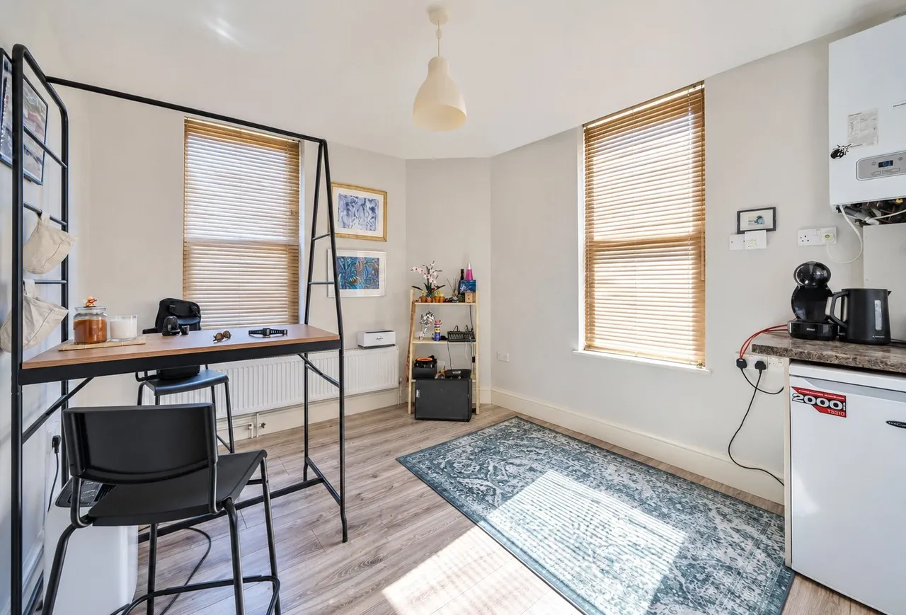 Downend Road, Horfield, BS7 9PD, photo 3