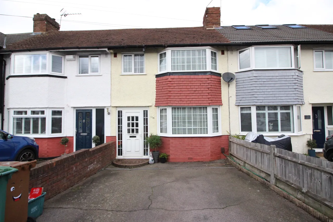 3 bed property for sale — Buckland Way, WORCESTER PARK, Surrey, Worcester Park, KT48NP