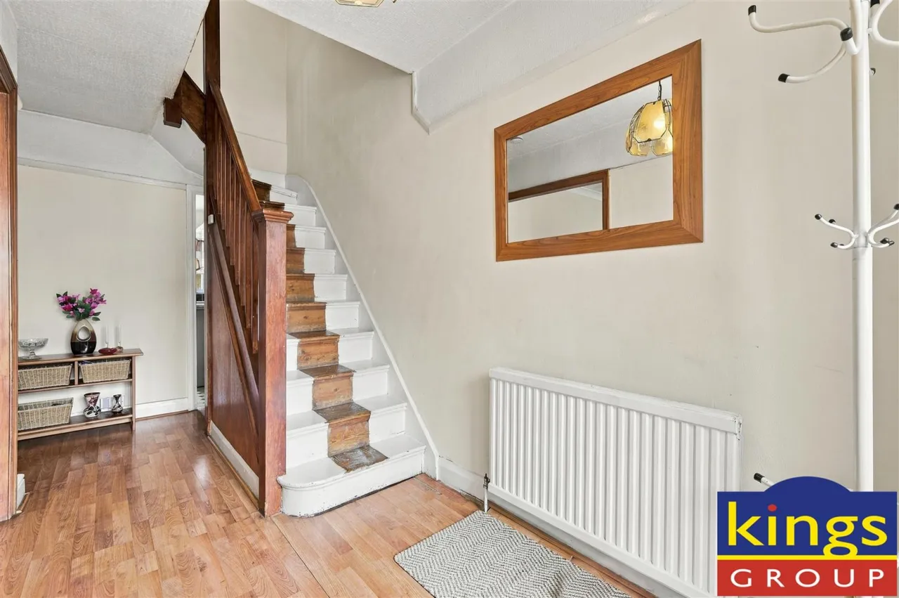 Selhurst Road, Edmonton, N9, photo 5