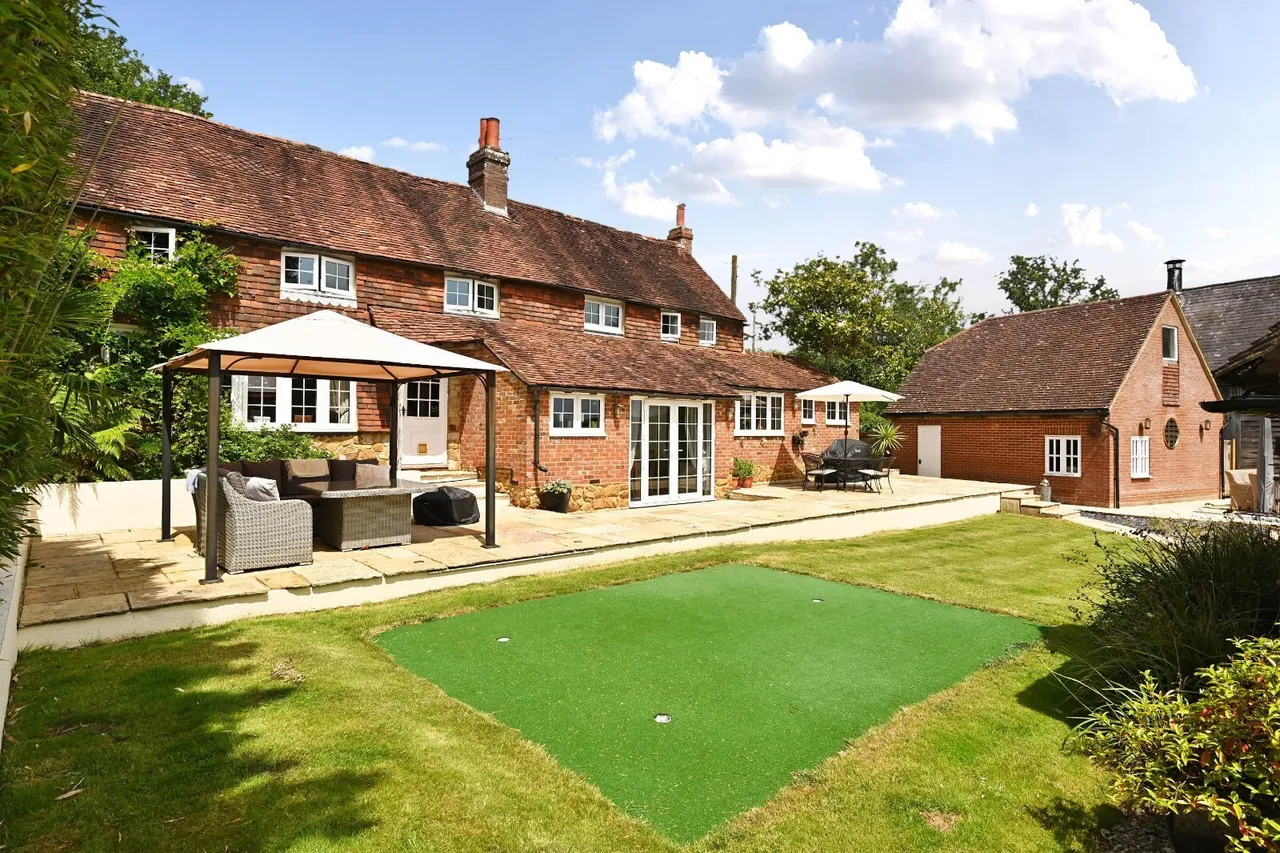 4 bed house for sale, School Lane, Nutley, TN22