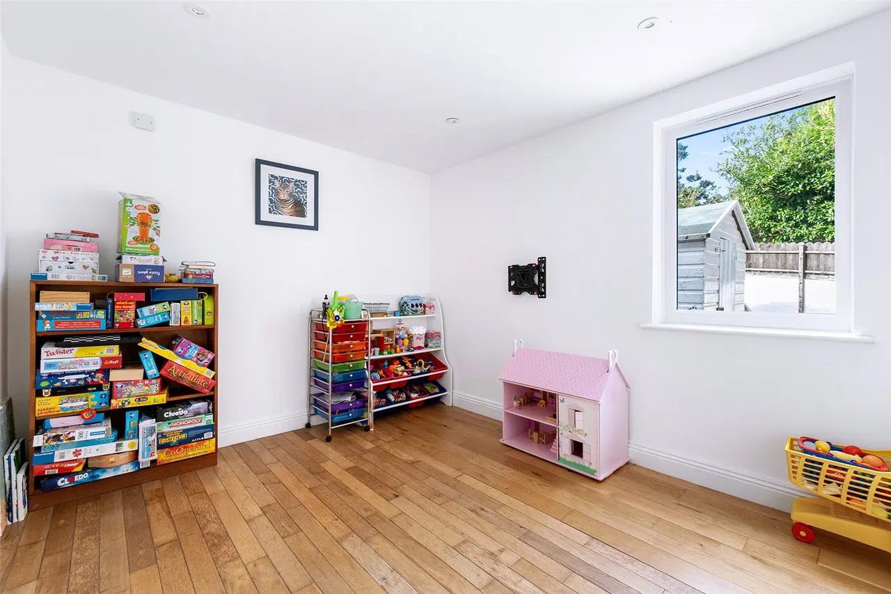 Fremington Road, Seaton, Devon, EX12 2HX, photo 8