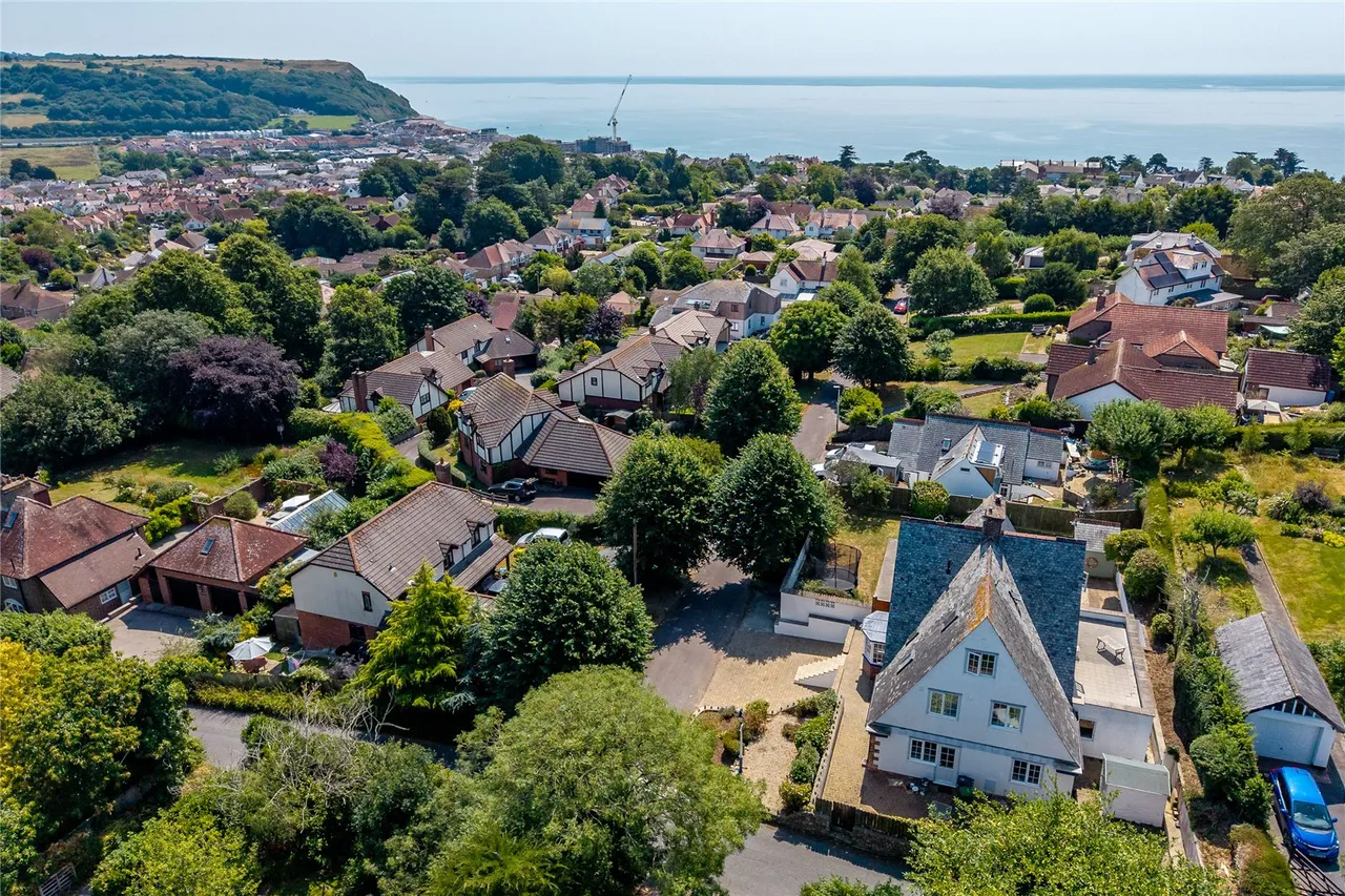 Fremington Road, Seaton, Devon, EX12 2HX, photo 18