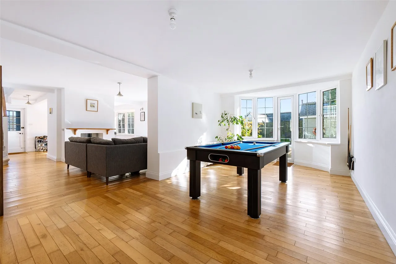 Fremington Road, Seaton, Devon, EX12 2HX, photo 4