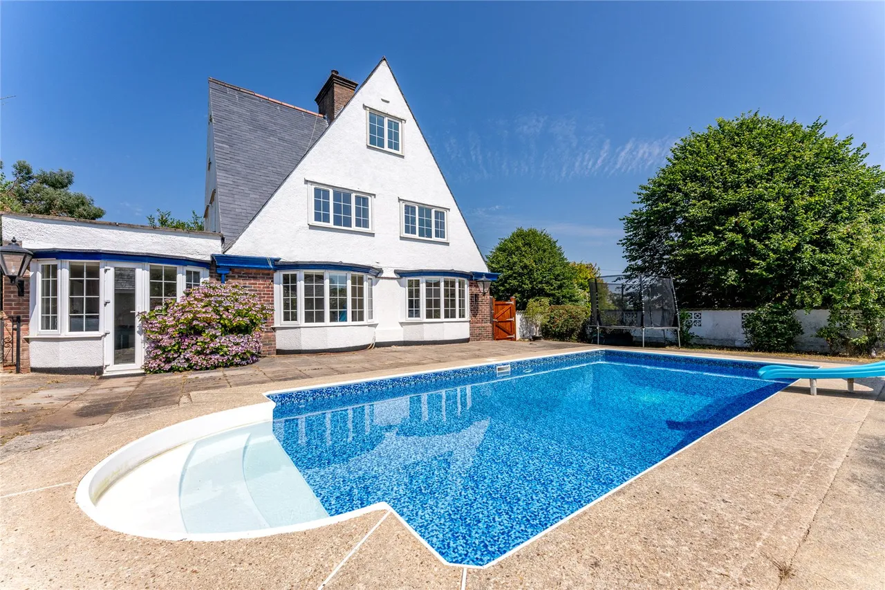 Fremington Road, Seaton, Devon, EX12 2HX, photo 9