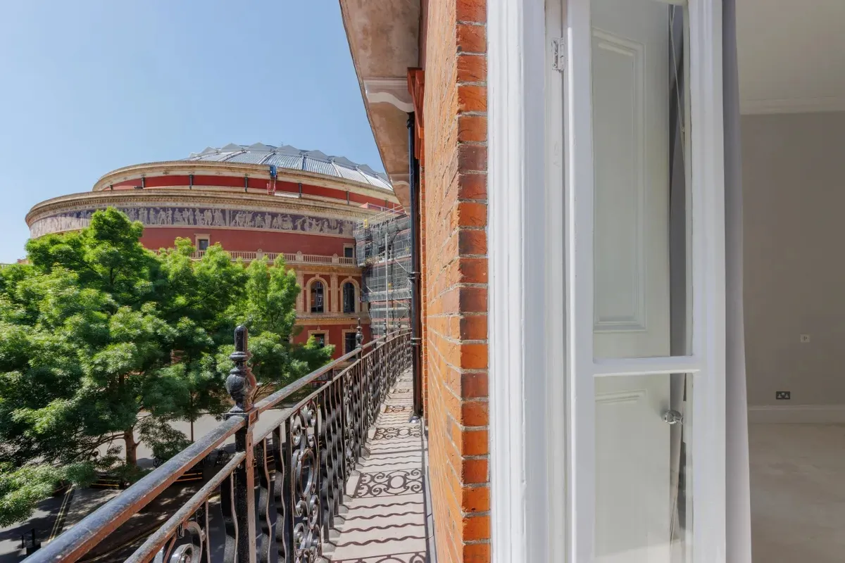 Prince Consort Road, South Kensington, SW7, photo 3