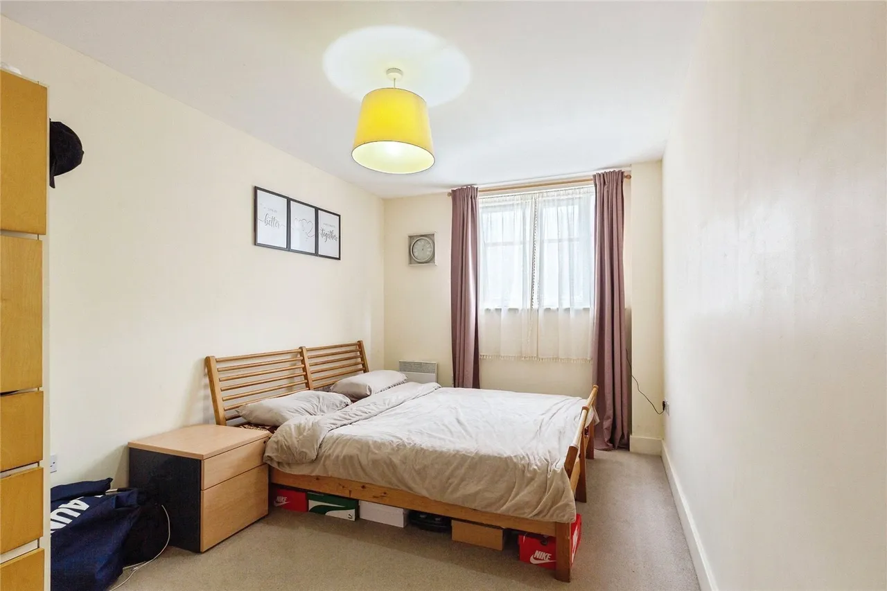 Coxhill Way, Aylesbury, Buckinghamshire, HP21, photo 4