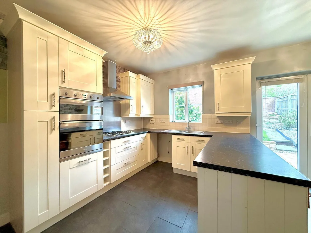 Britten Road, Swindon, Wiltshire, SN25 2HQ, photo 8